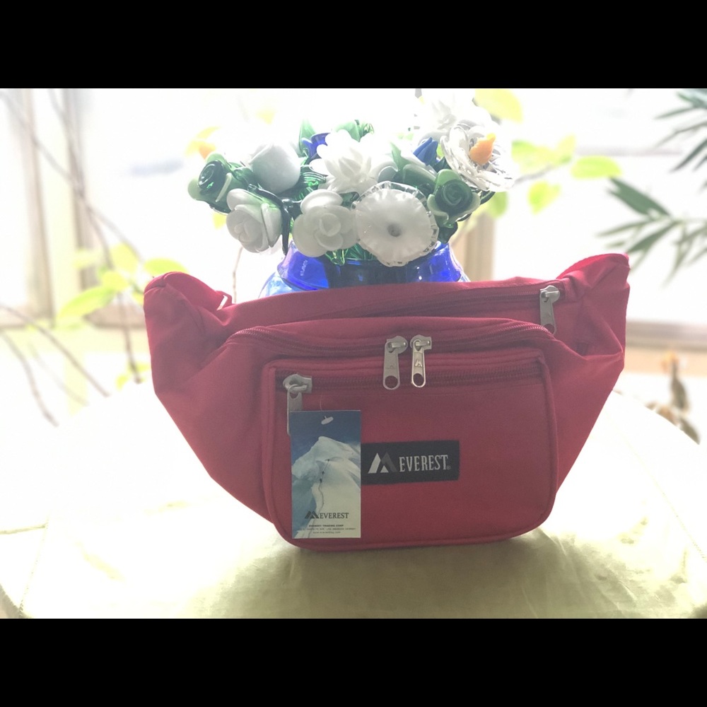 Unisex Vintage 80s Everest Fanny Pack
